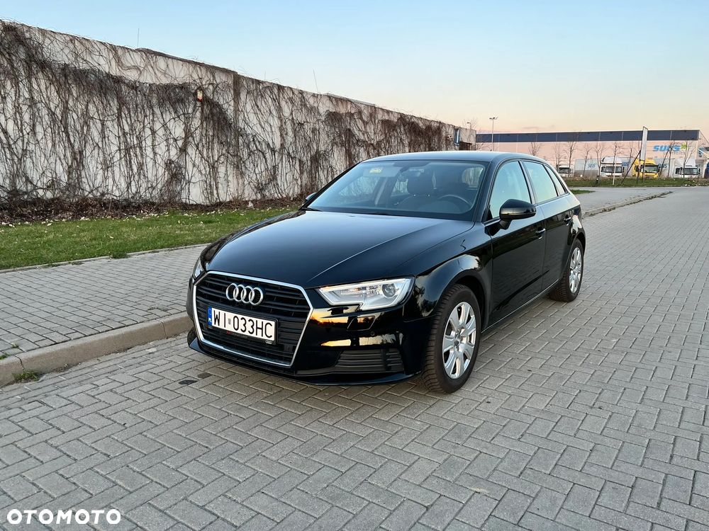 Audi A3 Sportback 35 TFSI - 4