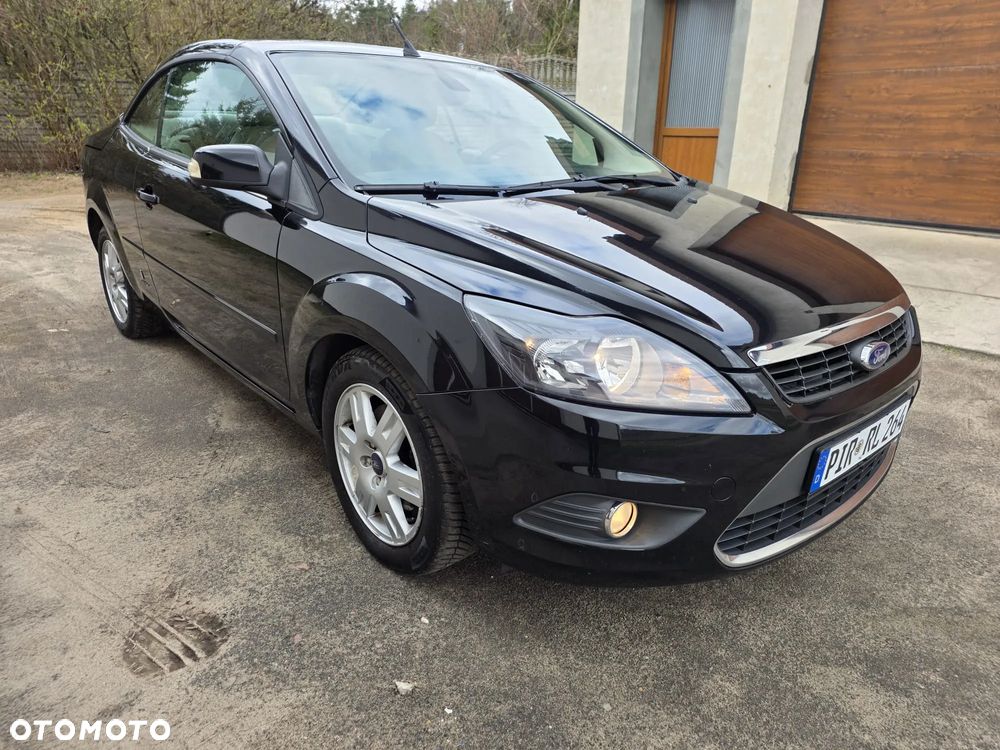 Ford Focus 2.0 16V Titanium - 28