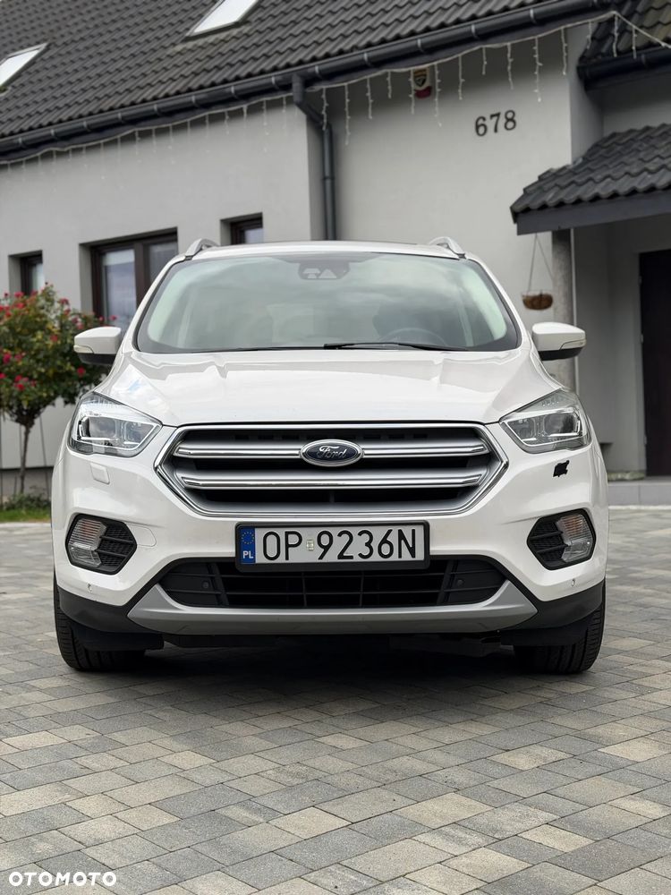Ford Kuga 1.5 EcoBoost 4WD Titanium Plus - 2