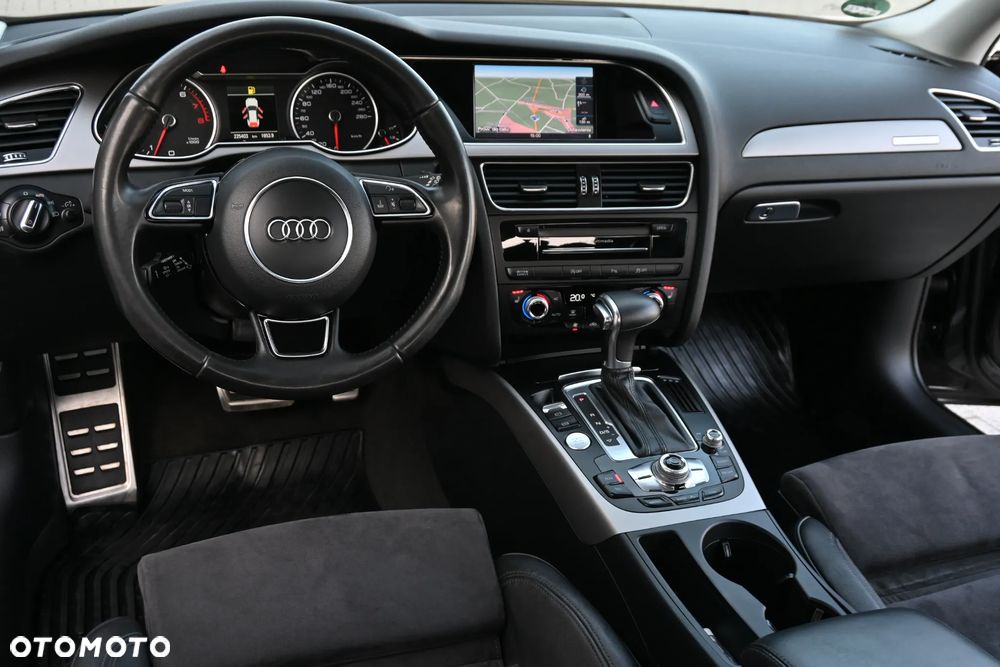Audi A4 Avant 2.0 TFSI quattro S tronic S line Sportpaket - 27