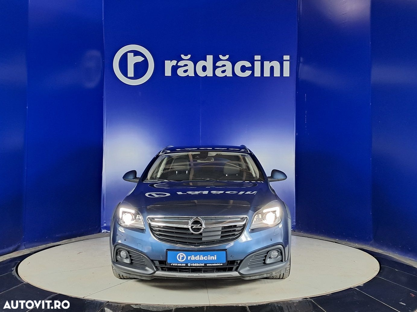 Opel Insignia - 8