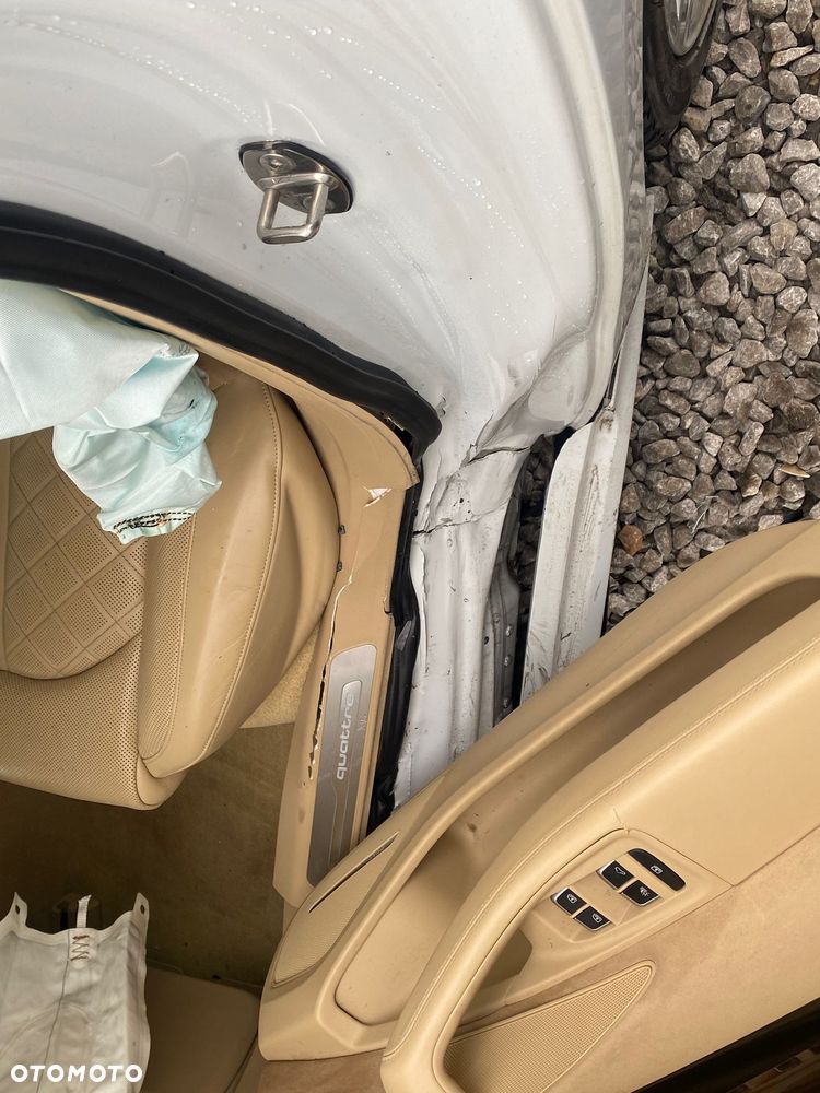 Audi A8 4.0 TFSI L Quattro - 9