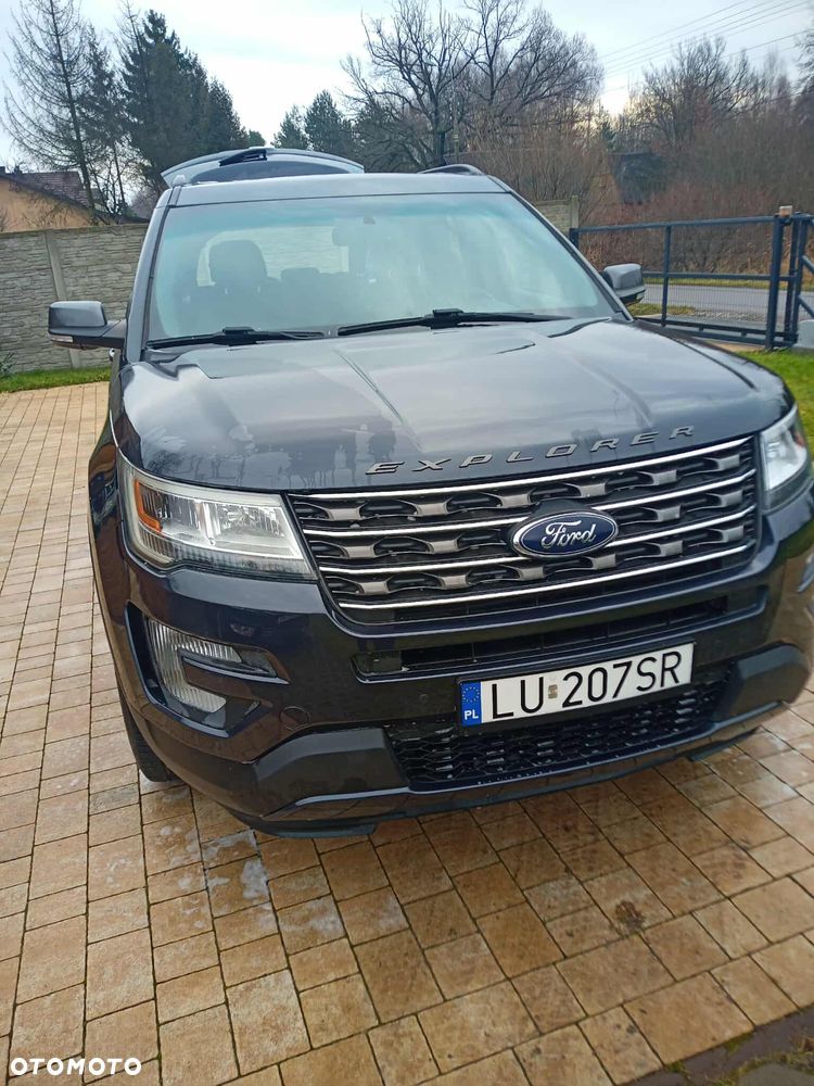Ford Explorer - 14