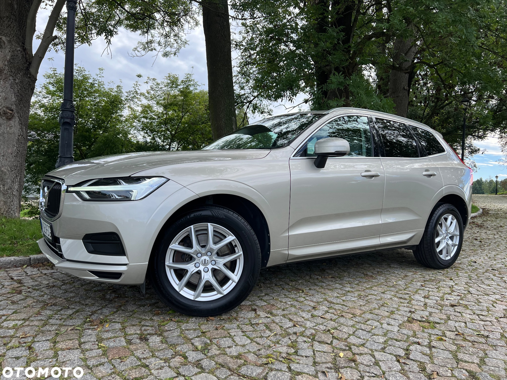 Volvo XC 60 D4 AWD Geartronic Momentum - 16