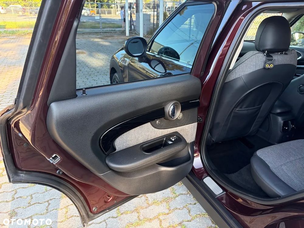 MINI Clubman - 12