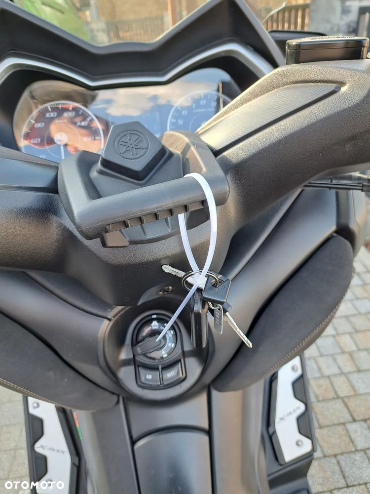 Yamaha X-max - 29