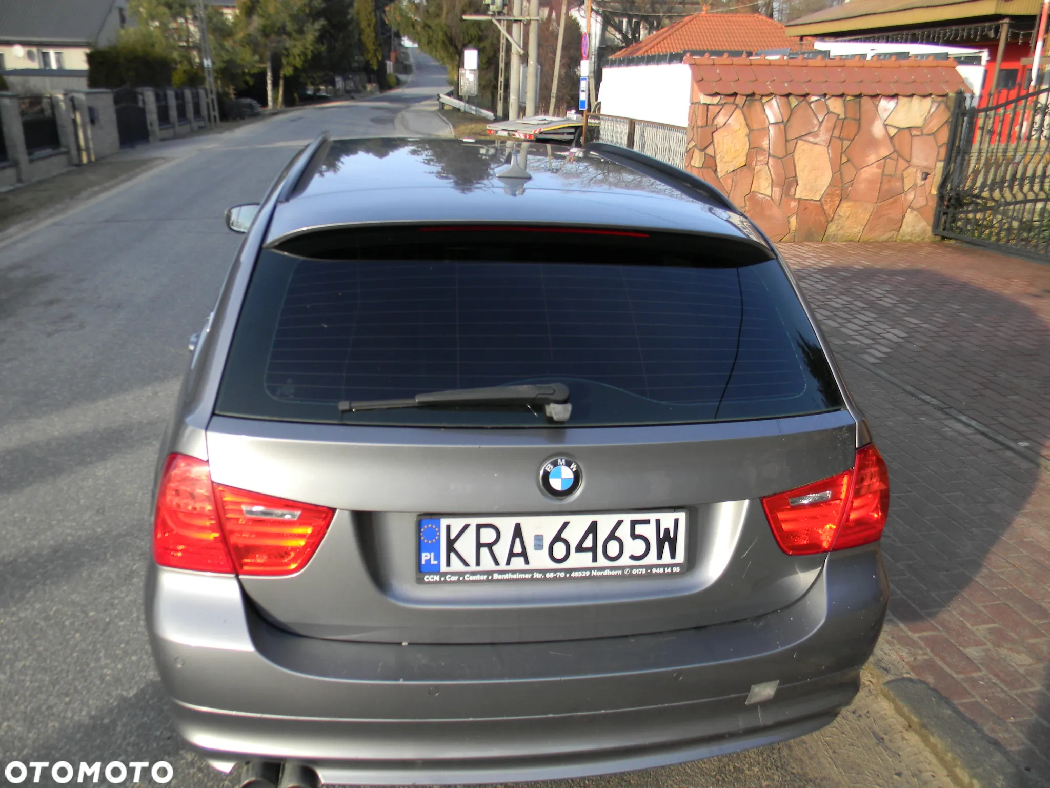 BMW Seria 3 325d DPF Touring Edition Exclusive - 6
