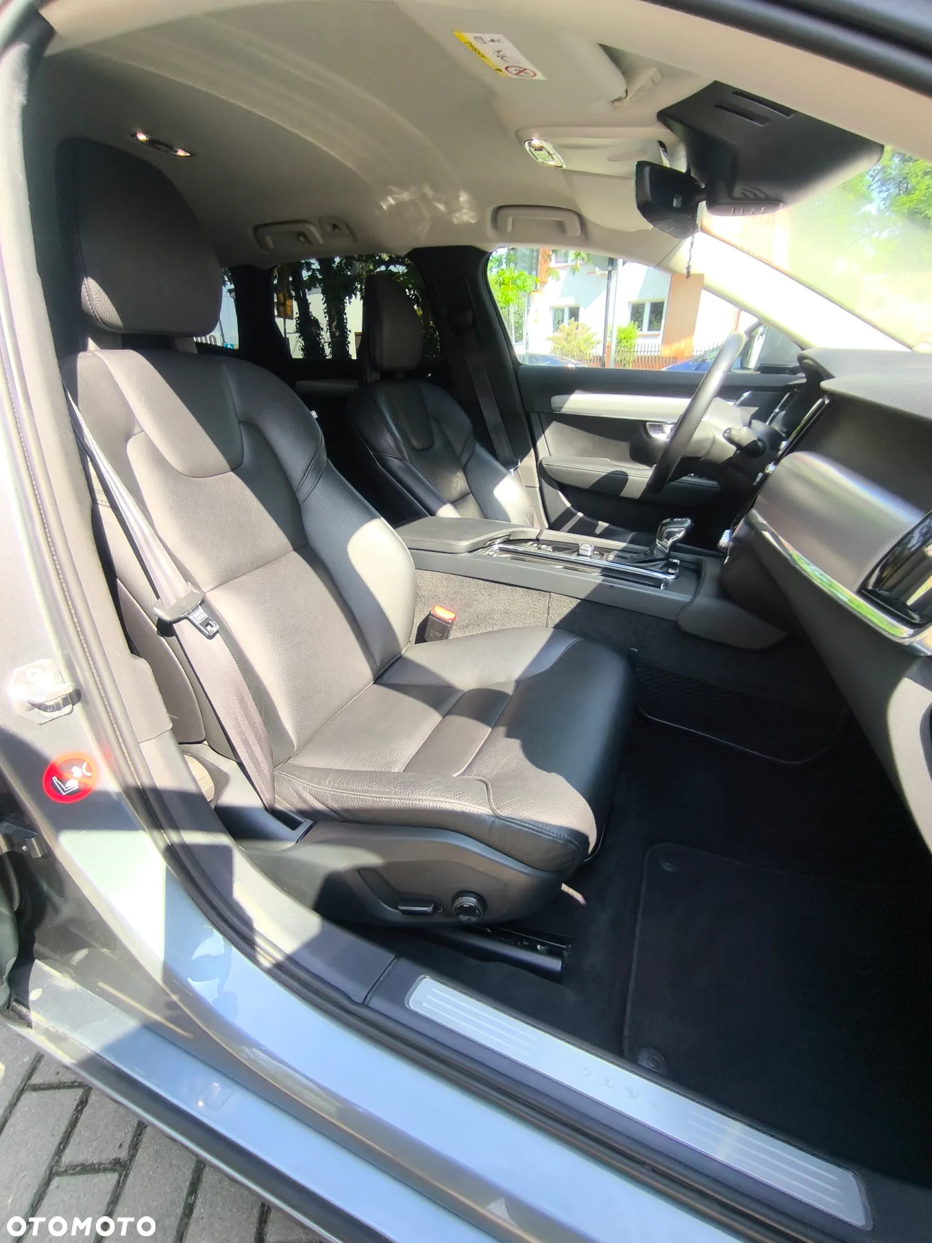 Volvo V90 D4 Momentum - 18