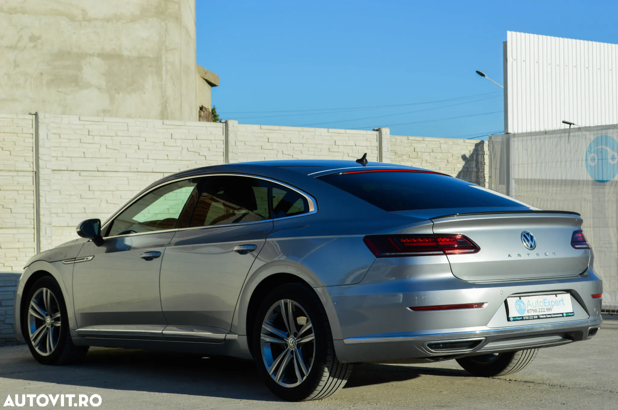 Volkswagen ARTEON 2.0 TDI DSG R-Line - 13