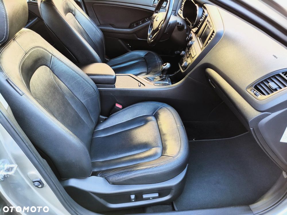 Kia Optima - 18
