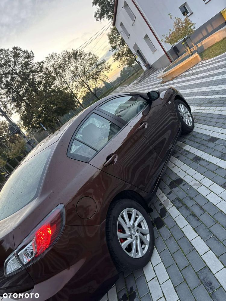 Mazda 3 1.6 Exclusive - 10