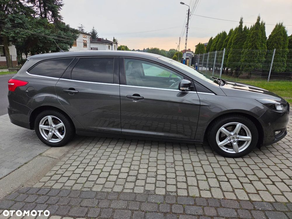 Ford Focus 1.0 EcoBoost Titanium Business - 14