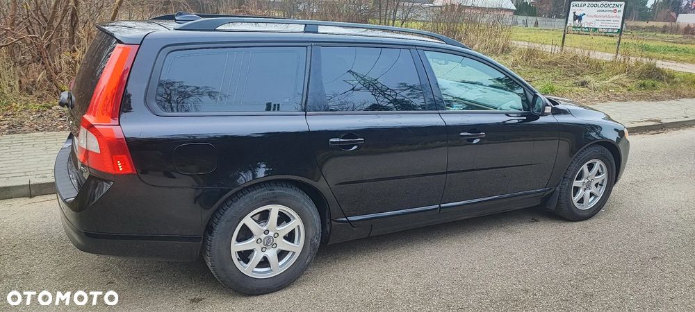 Volvo V70 2.0 Momentum - 17