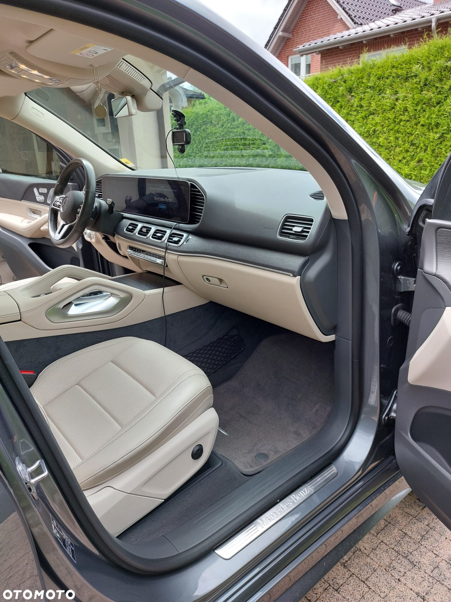 Mercedes-Benz GLE 300 d 4-Matic - 8
