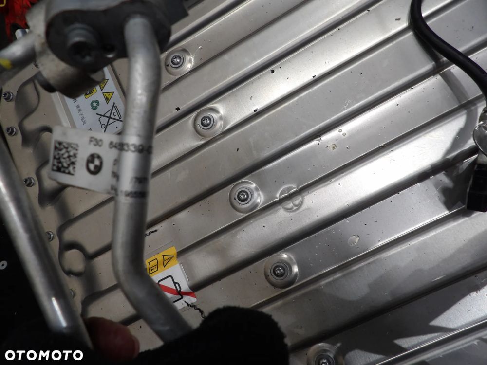 BMW - F30 - HYBRYDA - BENZYNA - PRZEWODY KLIMATYZACJI - 9368339  9316233  9368333 - 3