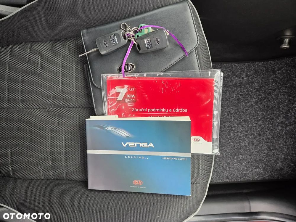Kia Venga 1.4 CVVT Business Line - 21