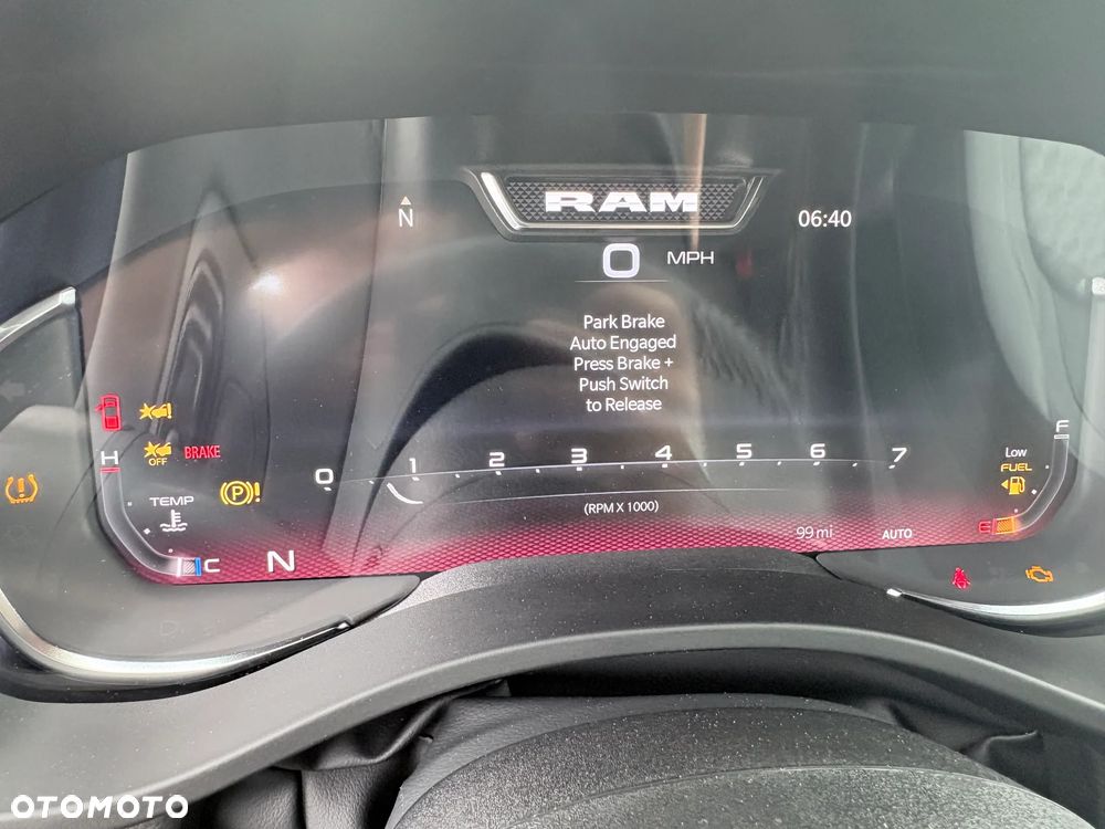 RAM 1500 - 18