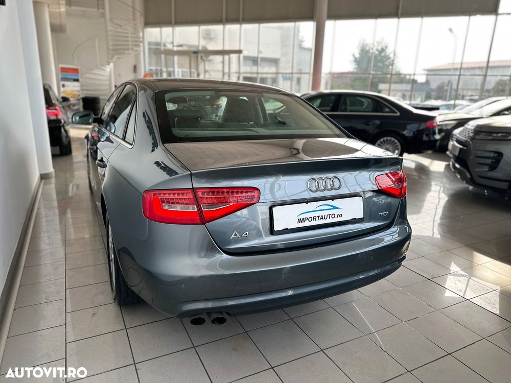 Audi A4 2.0 TDI DPF Attraction - 14