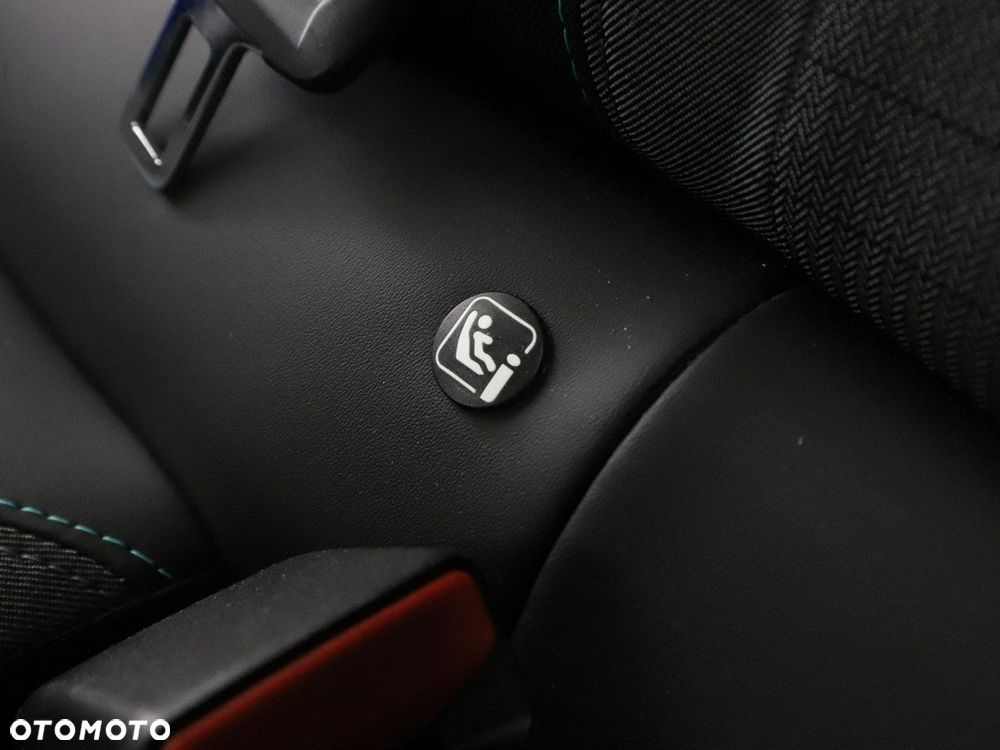 Peugeot 208 1.2 PureTech Allure Pack S&S EAT8 - 40