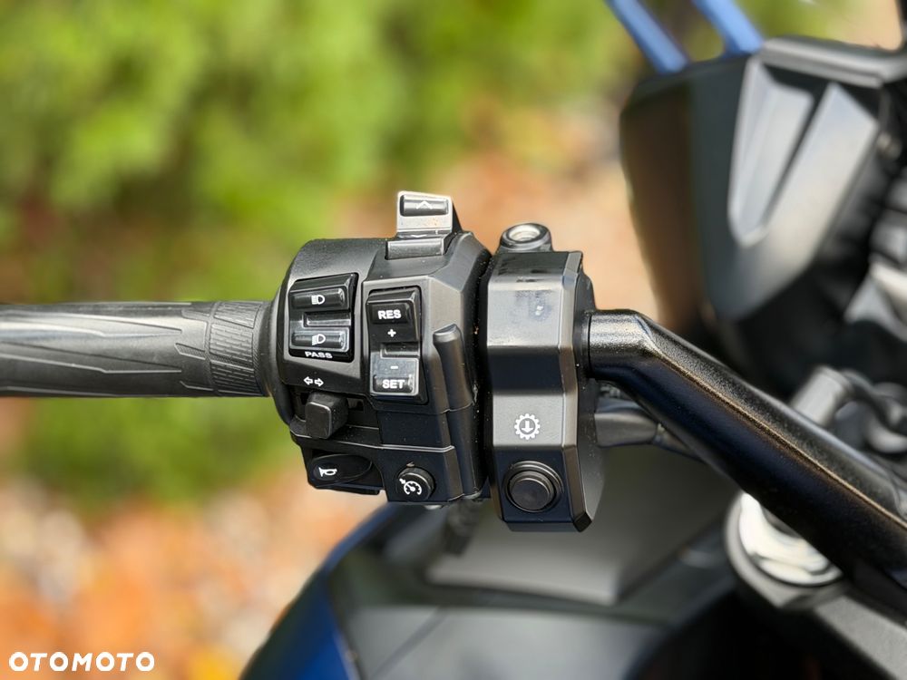 Yamaha FJR - 23