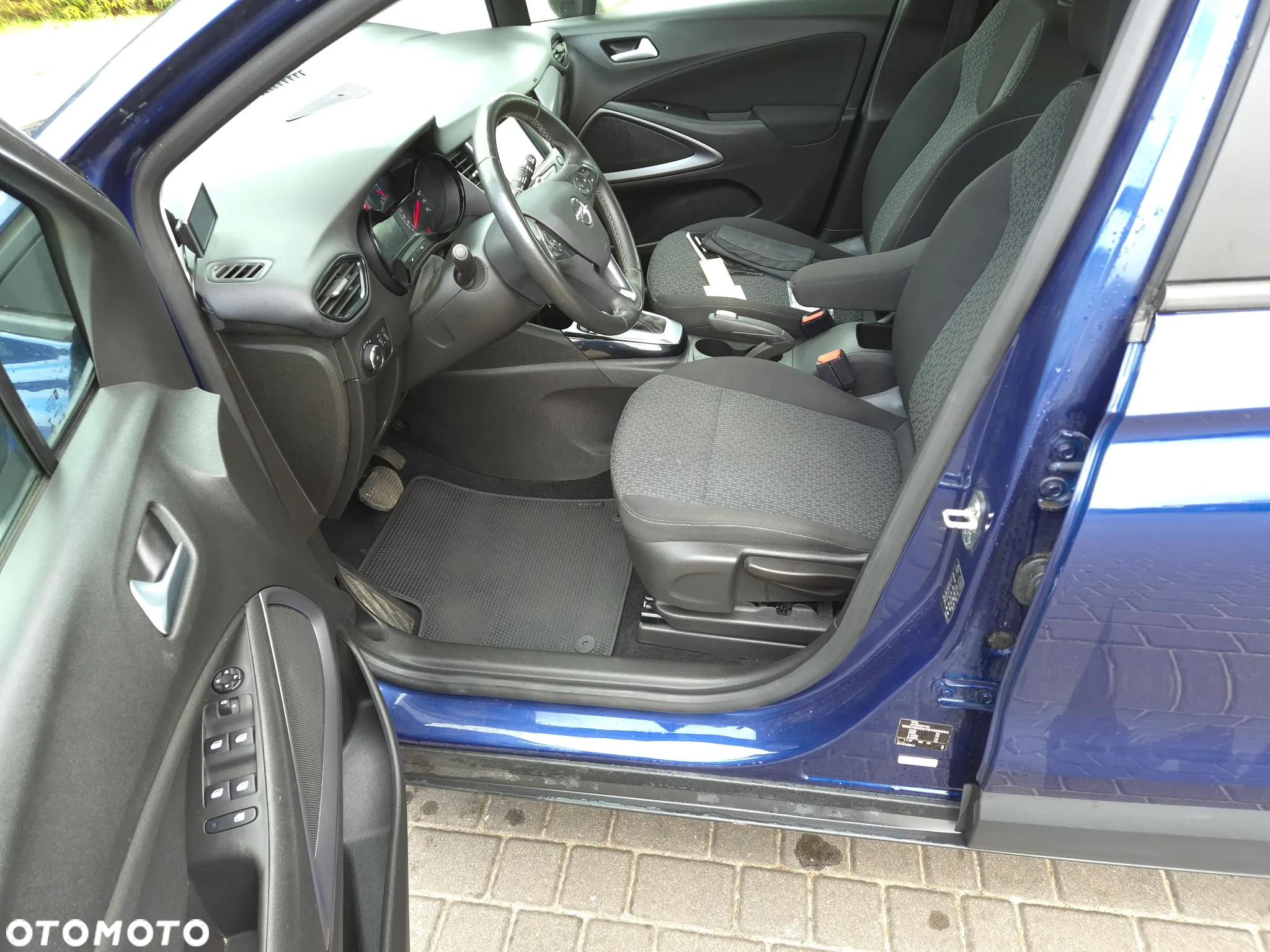 Opel Crossland 1.2 Automatik Business Elegance - 16