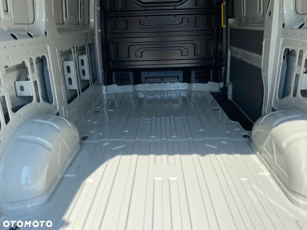MAN TGE 3.180 4X2F SB - 7
