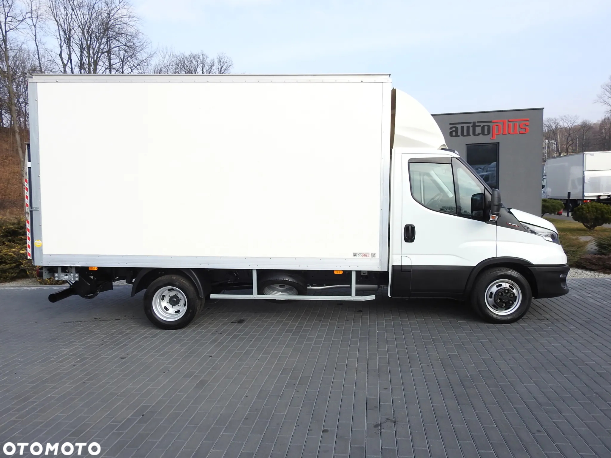Iveco DAILY 35C16 KONTENER WINDA 8 PALET TEMPOMAT BLIŹNIACZE KOŁA KLIMATYZACJA 160KM [ 732294 ] - 8