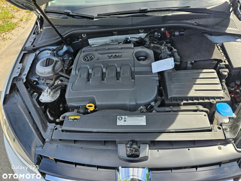 Volkswagen Golf 1.6 TDI BlueMotion Trendline - 5