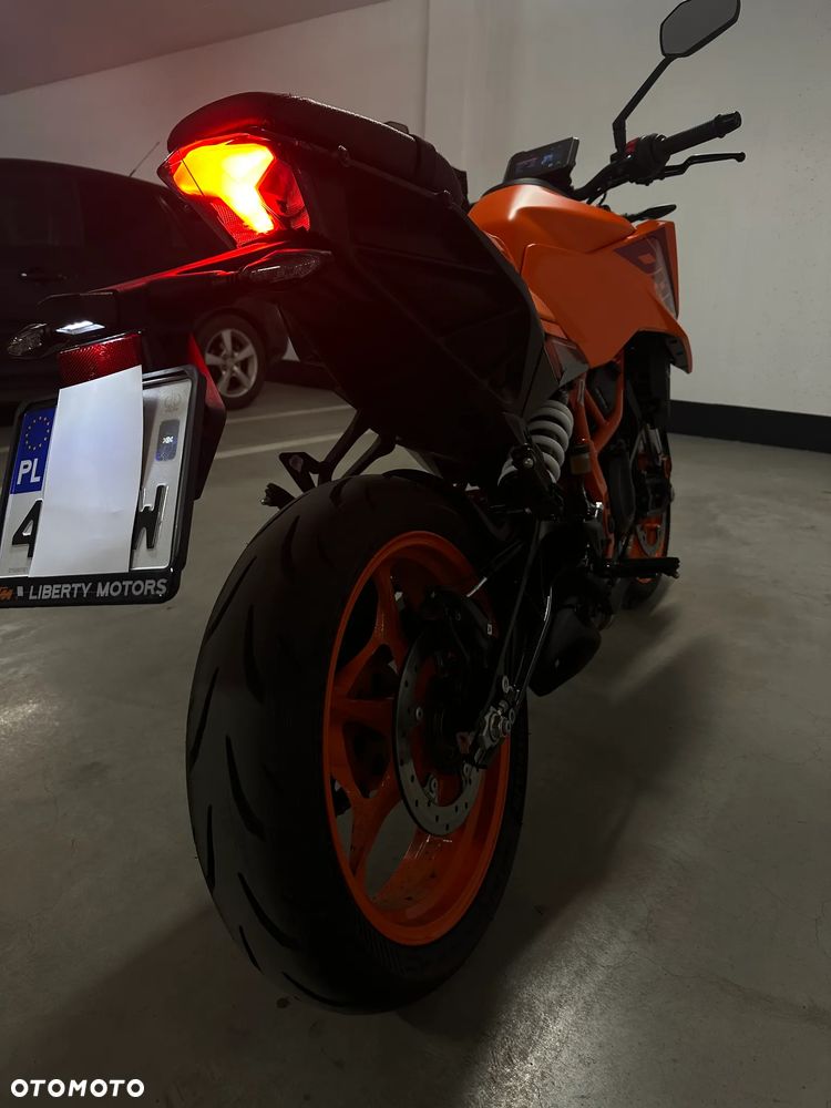 KTM Duke - 4