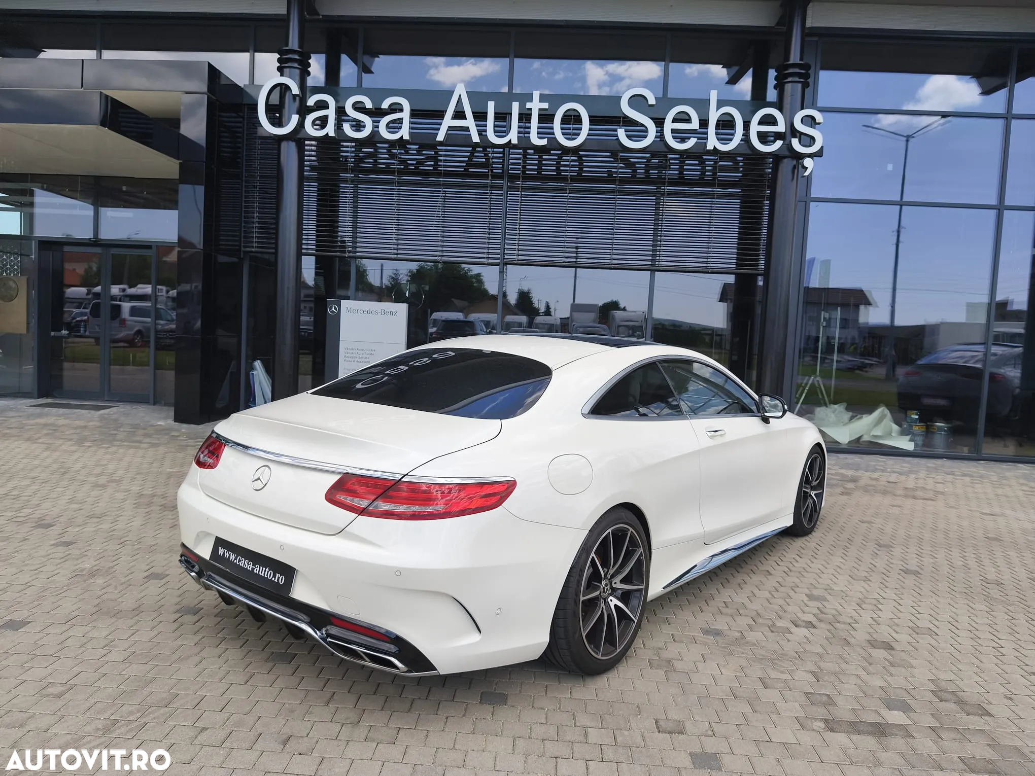 Mercedes-Benz S 500 4MATIC Coupe Aut - 4