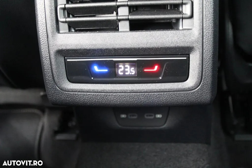 Volkswagen Golf 2.0 TDI DSG Advanced - 22