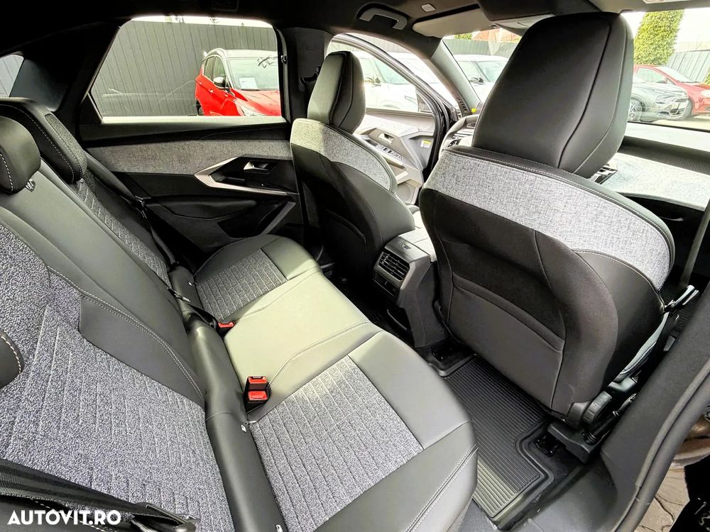 Peugeot 3008 1.2 Hybrid 145 e-DCS6 Allure - 18