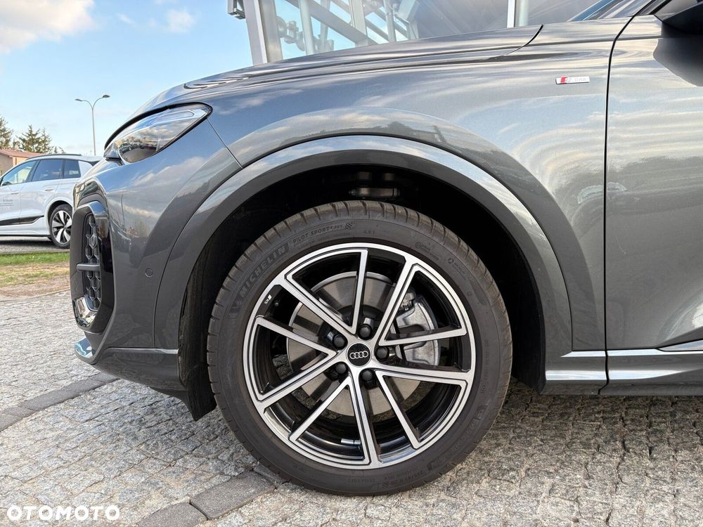 Audi Q5 Sportback - 4