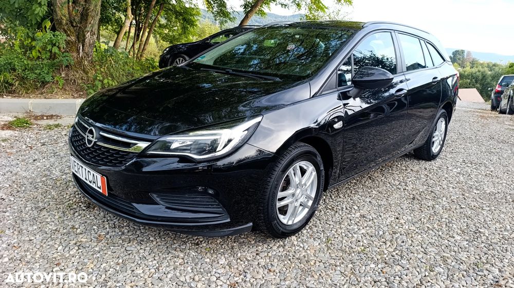 Opel Astra - 1