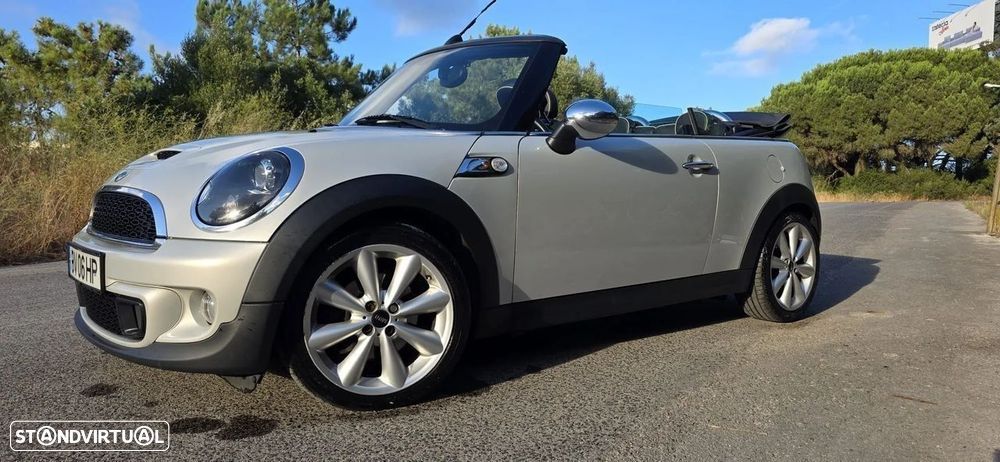 MINI Cabrio Cooper SD - 2