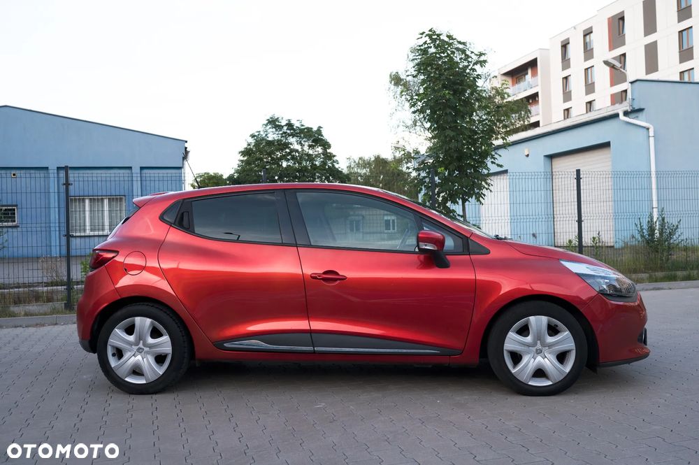 Renault Clio 1.2 16V Life - 3