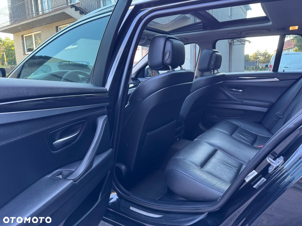 BMW Seria 5 520d - 11