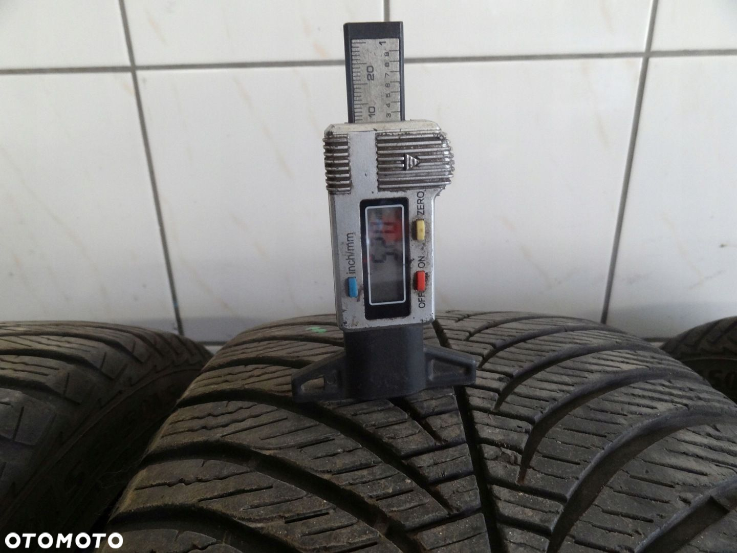 OPONY GOODYEAR VECTOR 4 SEASONS GEN-2 225/45 R17 7,30MM 7,55MM 5,20MM 2019 - 4