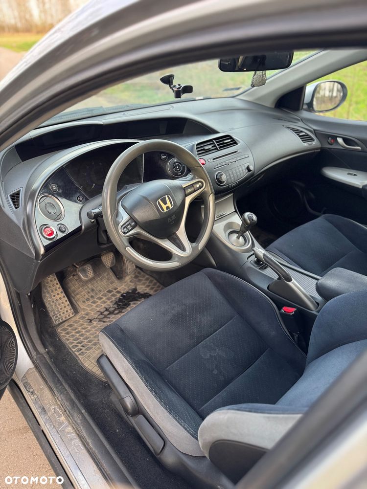 Honda Civic 1.4 Base - 10