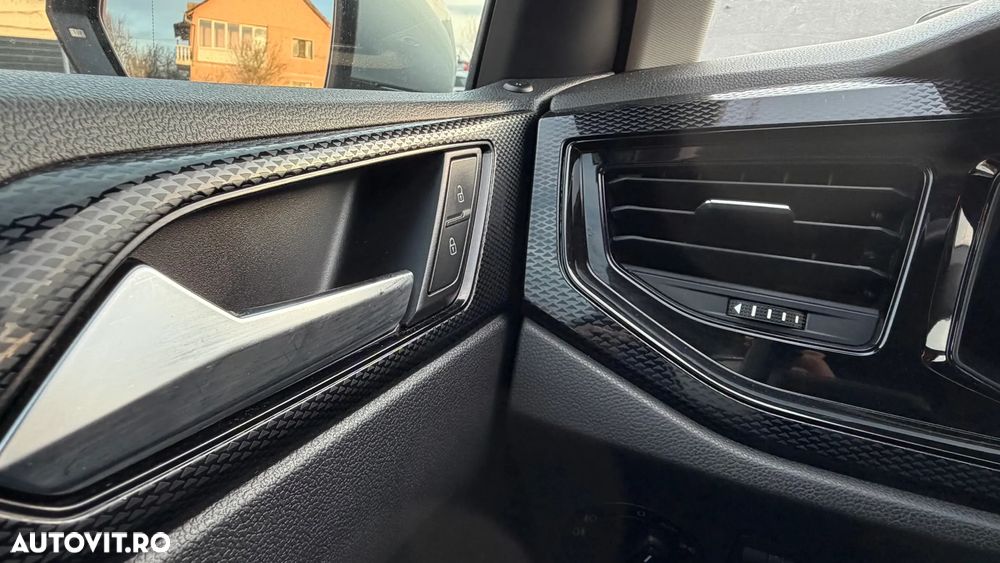 Volkswagen Polo 1.0 TSI DSG Life - 18