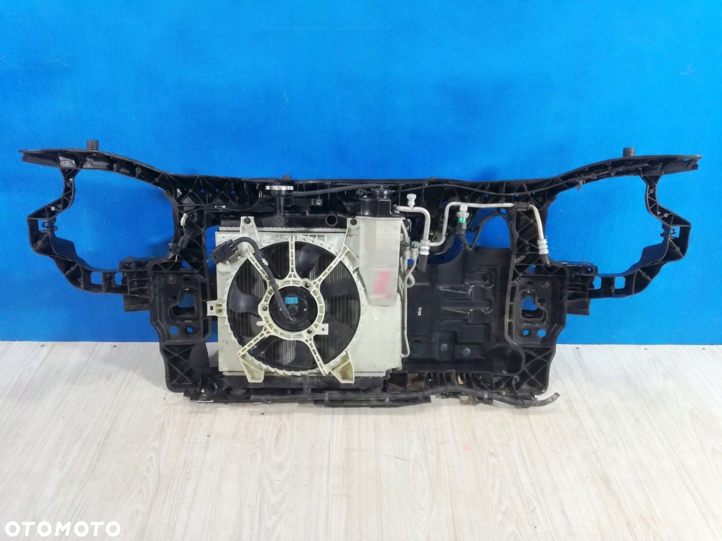 Kia Picanto Lift 08/11 wzmocnienie pas chłodnice 1.0 B - 2