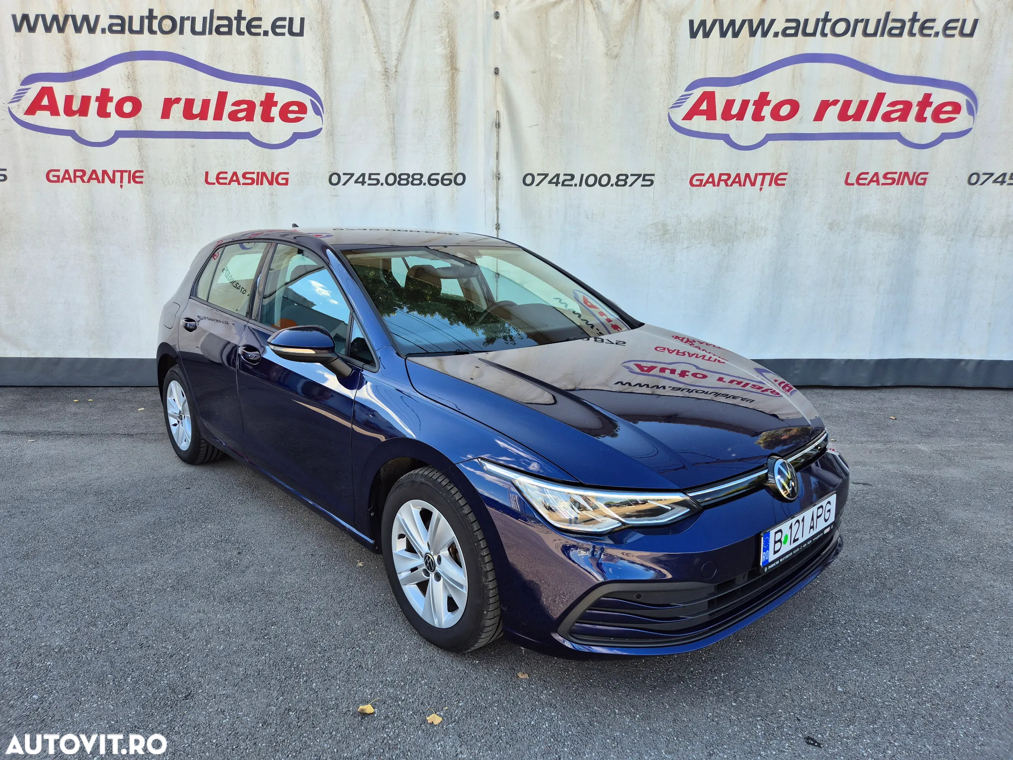 Volkswagen Golf 1.0 eTSI DSG MHEV Life - 7