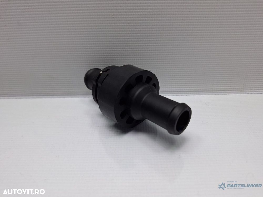 Termostat VOLKSWAGEN PASSAT CC 357 2008 - 2012 TSI CCZB NRF 725166 - 1