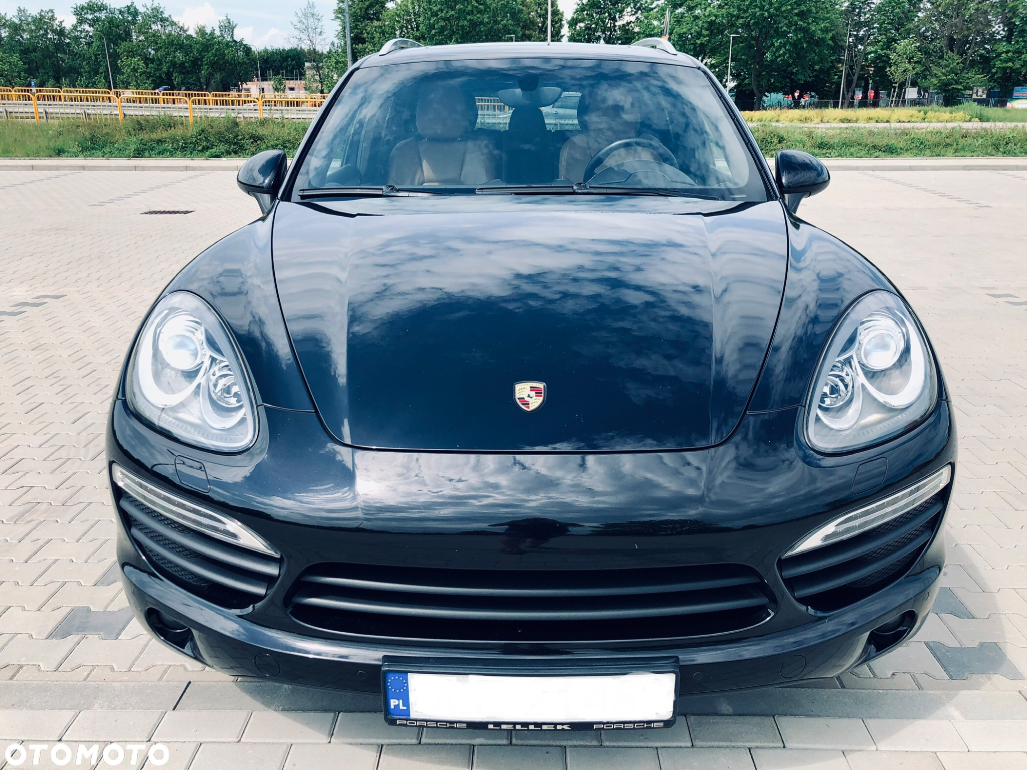 Porsche Cayenne S - 14
