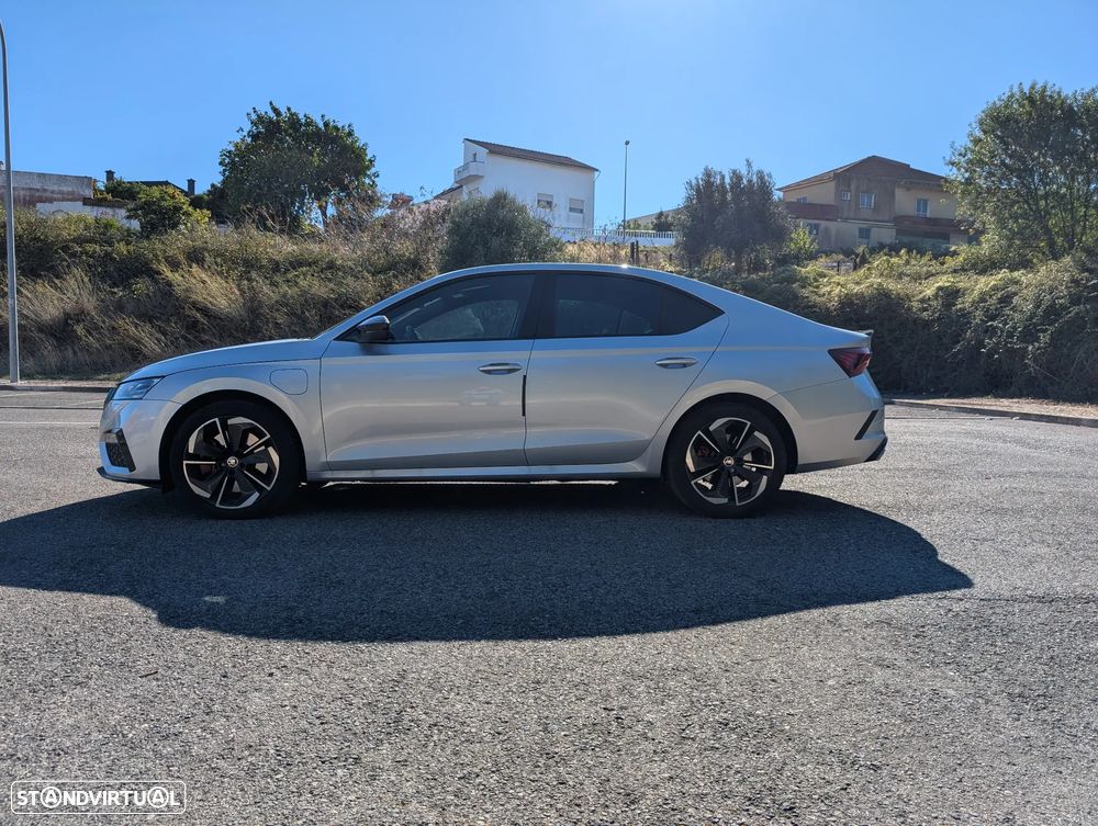 Skoda Octavia 1.4 TSI iV RS DSG - 3