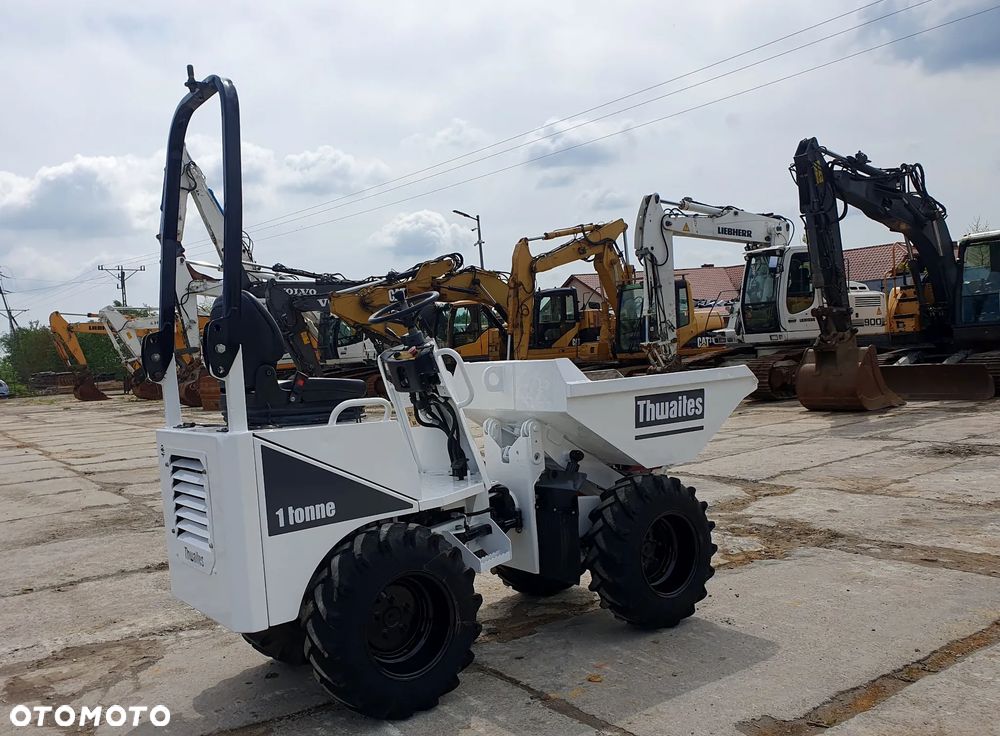 Thwaites Mach 201 - 5