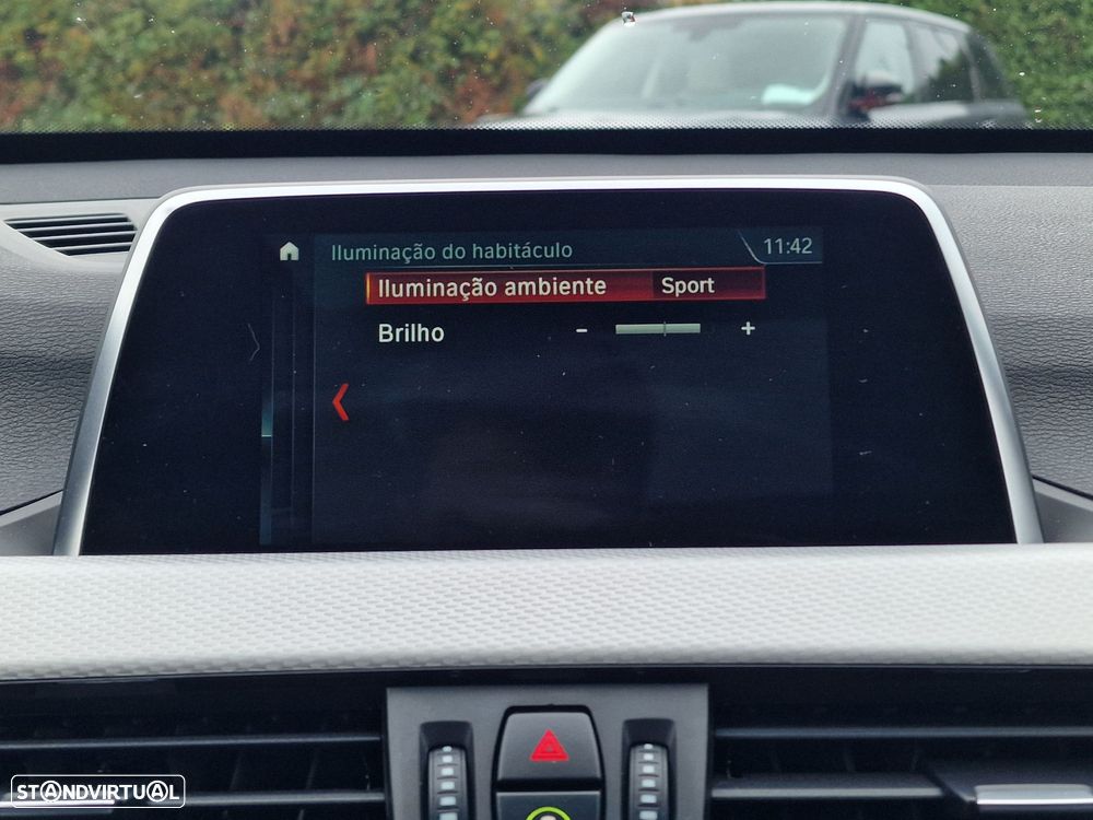 BMW X1 16 d sDrive Auto Pack M - 46