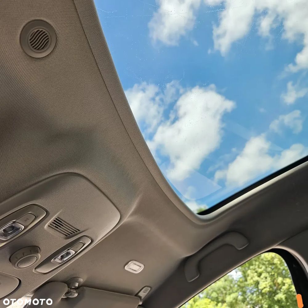Renault Scenic ENERGY TCe 130 BOSE EDITION - 7