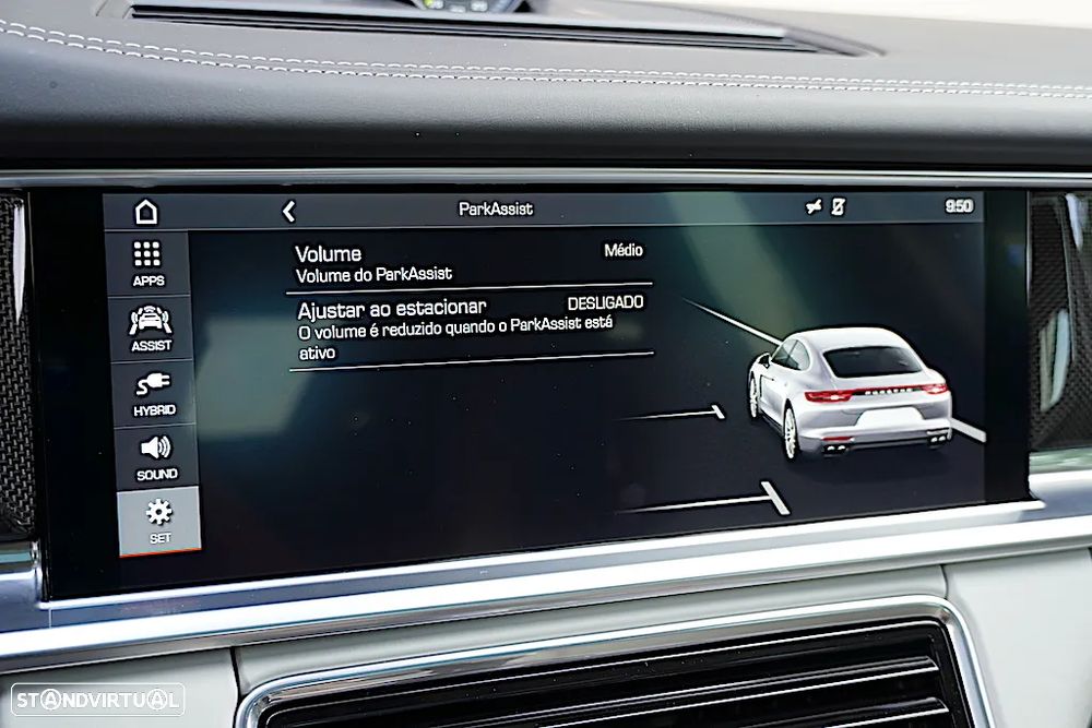 Porsche Panamera 4 E-Hybrid - 47