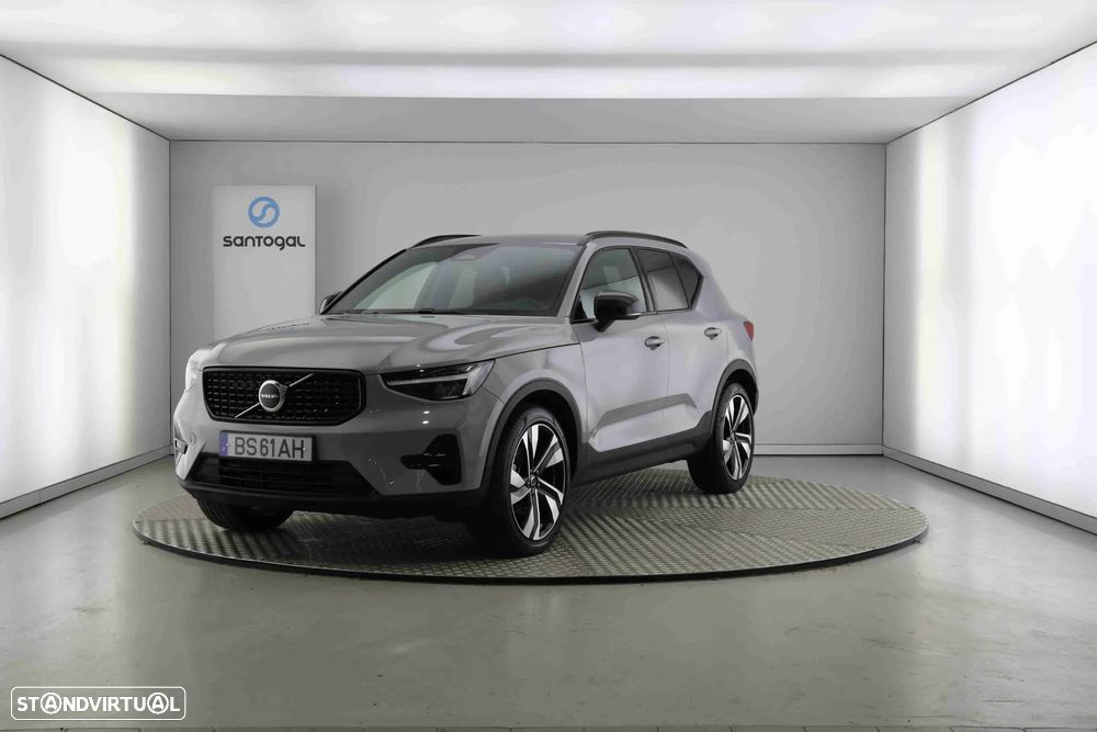 Volvo XC 40 2.0 B3 Plus Dark - 6